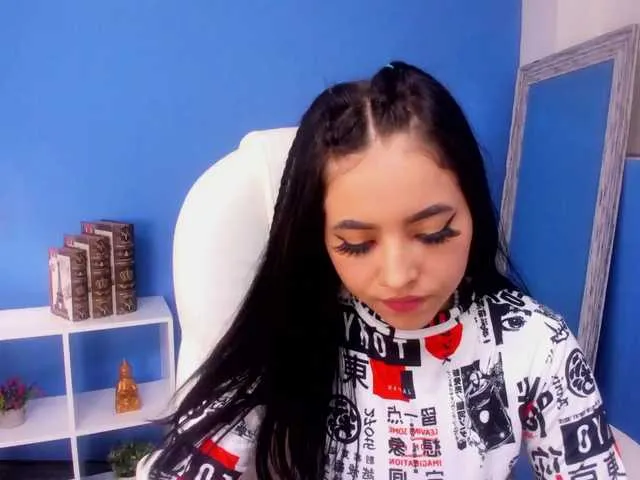 Live sex webcam photo for Maiiitee #273140717