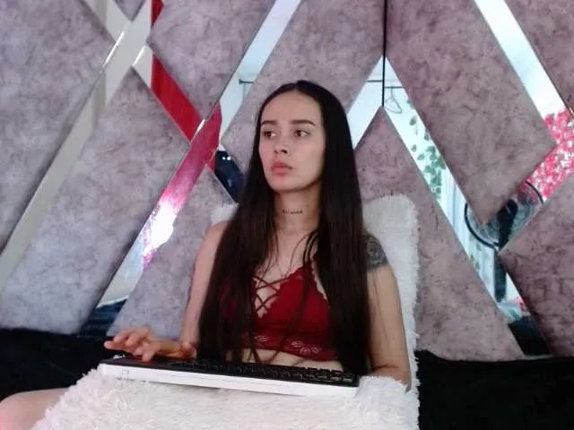 Live sex webcam photo for Maite020 #274571029