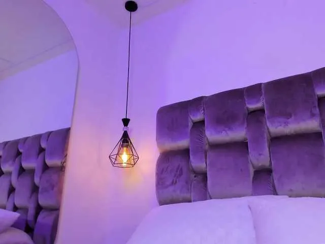 Live sex webcam photo for MaiteMarshall #290446090