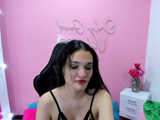 Live sex webcam photo for Maithe-Correa #276384934