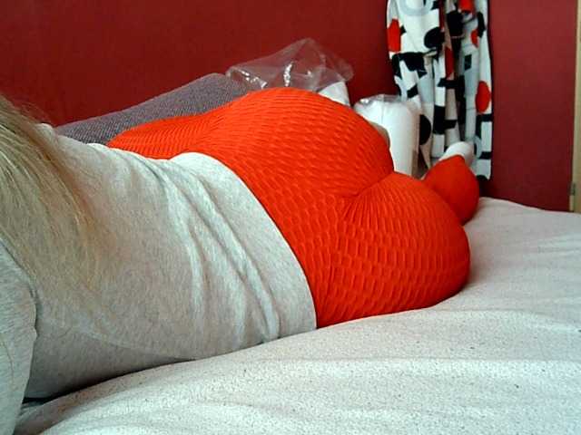 Live sex webcam photo for Makenzie007 #277781552