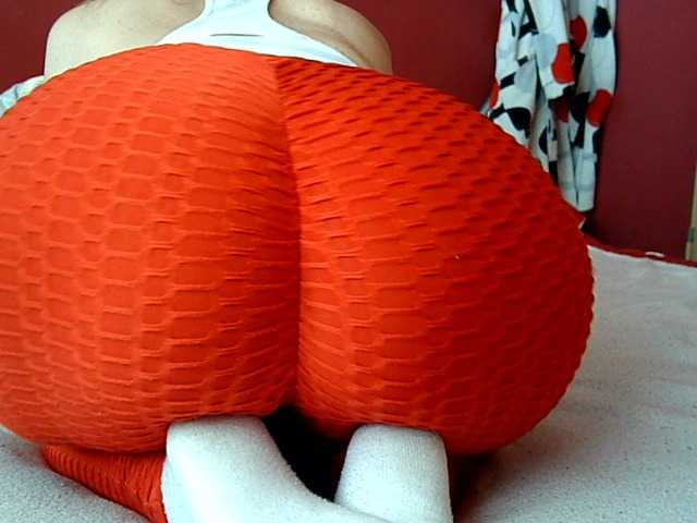 Live sex webcam photo for Makenzie007 #277874091