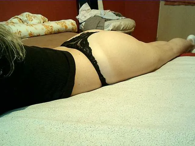 Live sex webcam photo for Makenzie007 #292126195