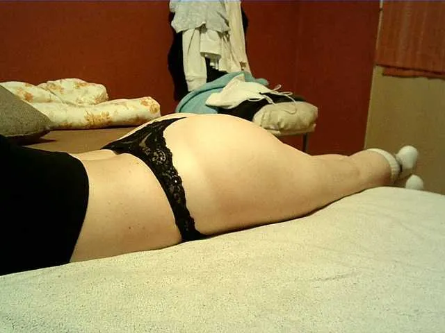 Live sex webcam photo for Makenzie007 #292305467