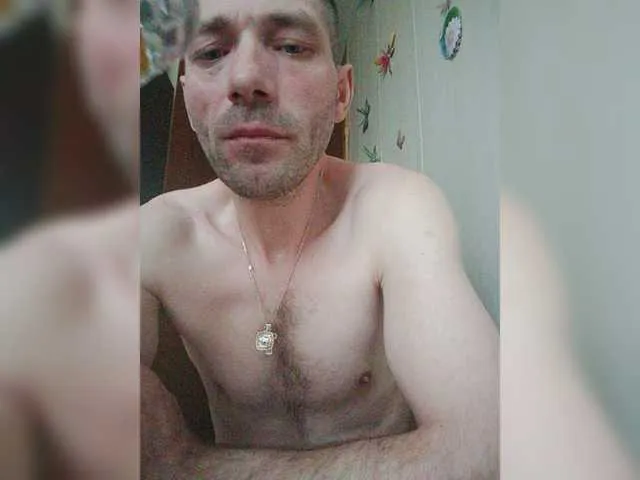 Live sex webcam photo for Maksim695 #277339955