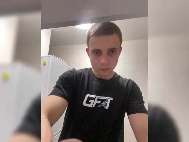 Live sex webcam photo for MaksonFap #290932315