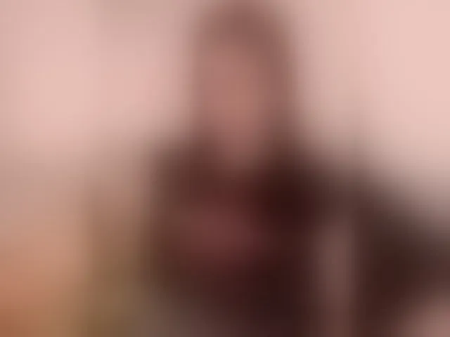 Live sex webcam photo for Malaa16 #293835401