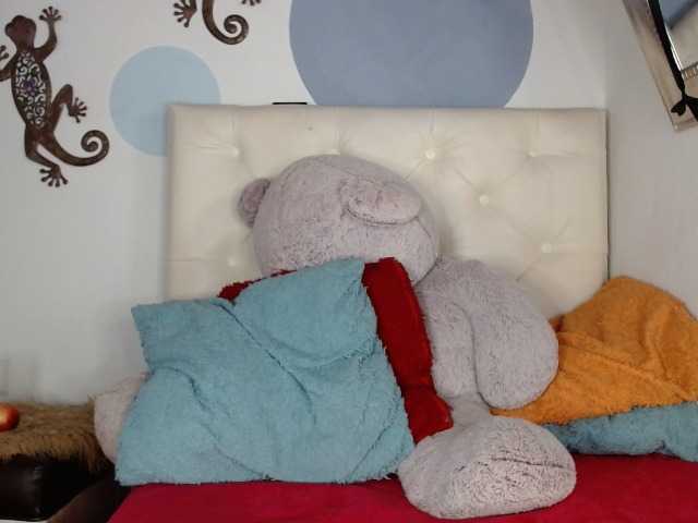 Live sex webcam photo for MalakRc #274143273