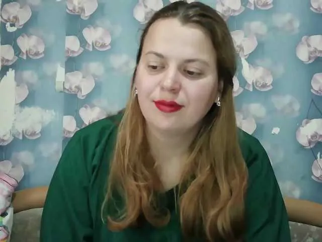 Live sex webcam photo for Malaya11 #291623026