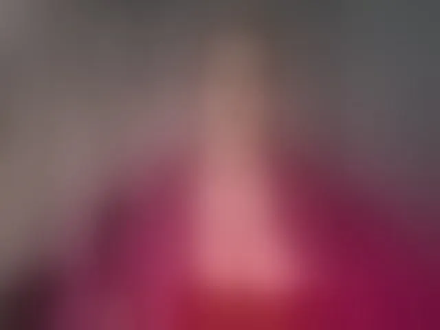 Live sex webcam photo for Malaya11 #292341351