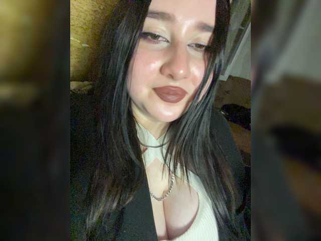 Live sex webcam photo for Malaya1818 #274141781