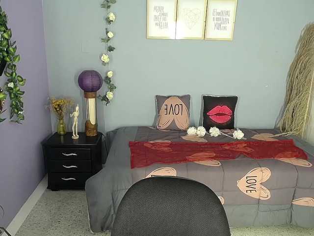 Live sex webcam photo for MaleRuby #273087983