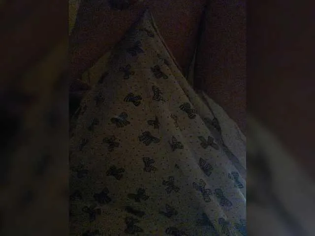 Live sex webcam photo for Malena-0 #273450798