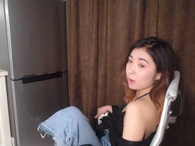 Live sex webcam photo for MaliSyon #273512023