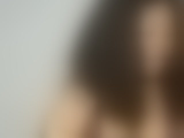 Live sex webcam photo for Malia8891 #294147124
