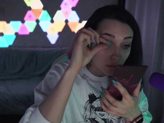 Live sex webcam photo for MalinaBo0m #273013934