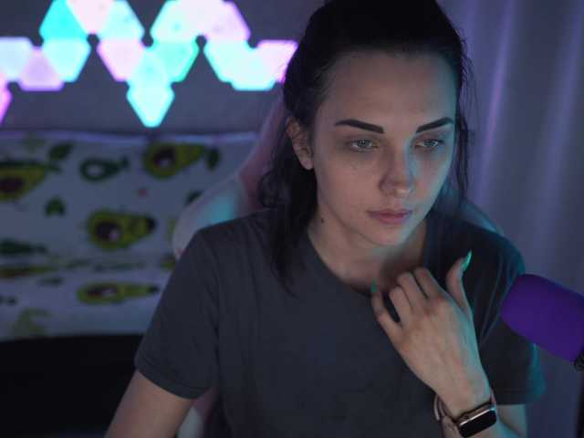 Live sex webcam photo for MalinaBo0m #273100646