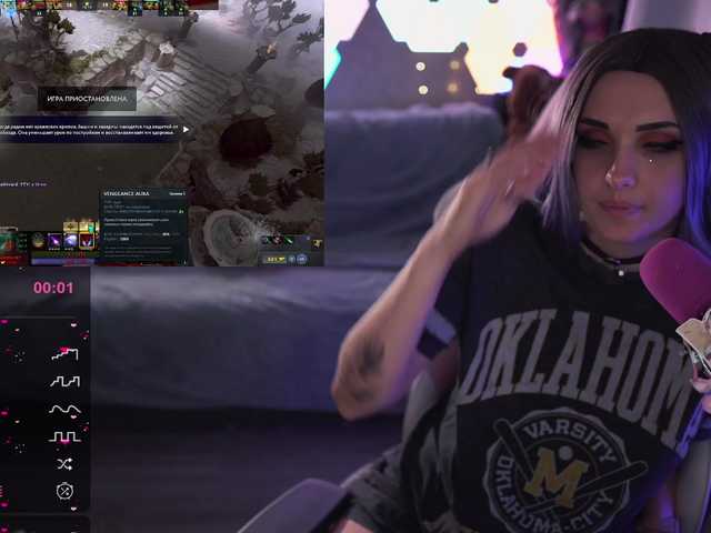 Live sex webcam photo for MalinaBo0m #274608113