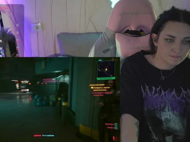 Live sex webcam photo for MalinaBo0m #291874470