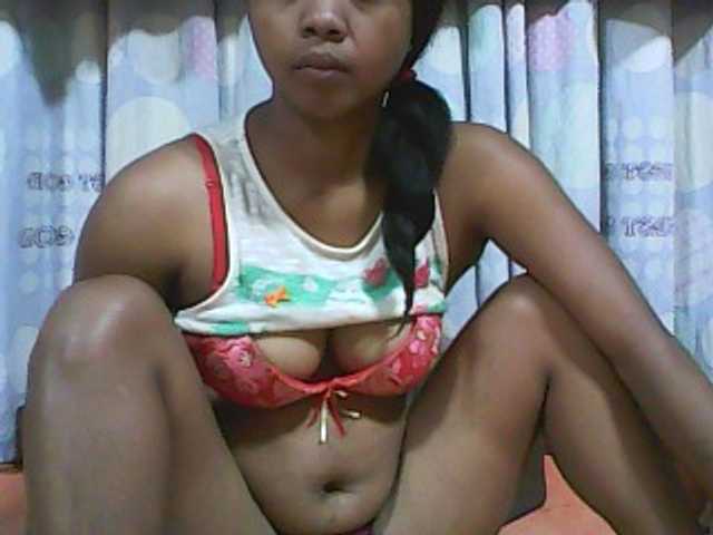 Live sex webcam photo for Malinciehot #273285652