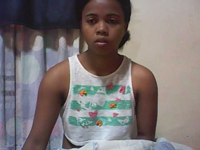 Live sex webcam photo for Malinciehot #273434788