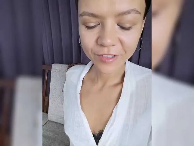 Live sex webcam photo for Malisha8 #291730493