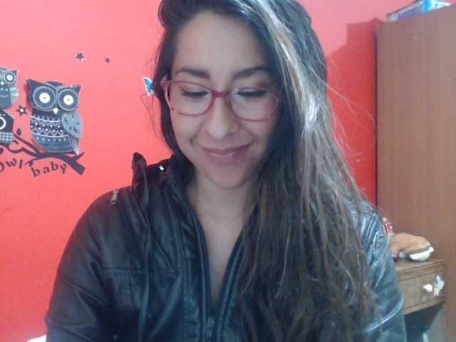 Live sex webcam photo for Malishka19 #272291984