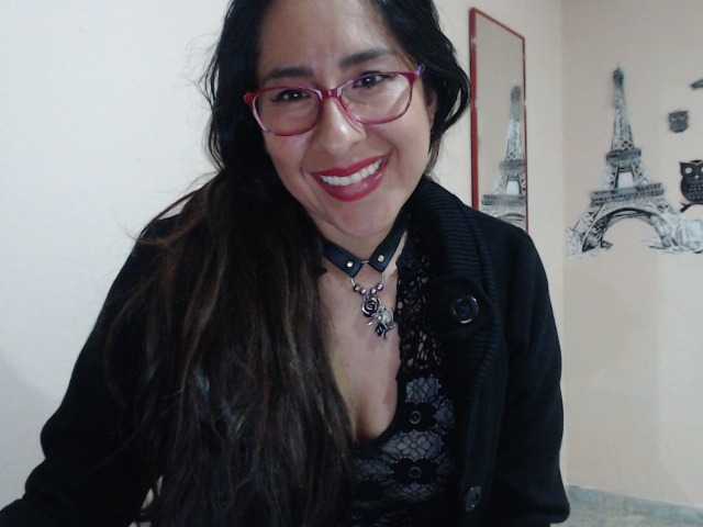 Live sex webcam photo for Malishka19 #272537348