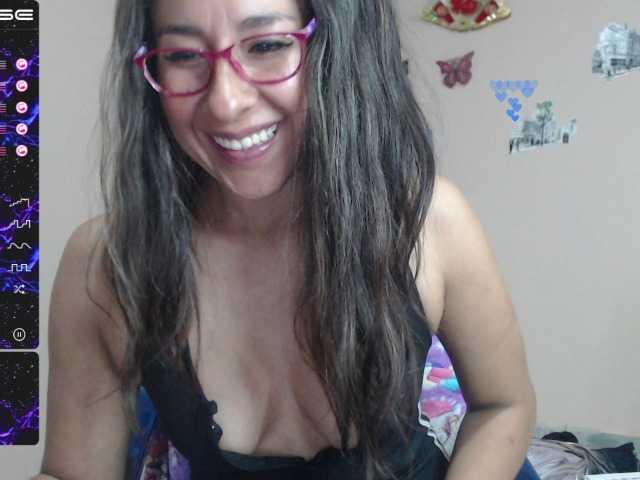 Live sex webcam photo for Malishka19 #272660834