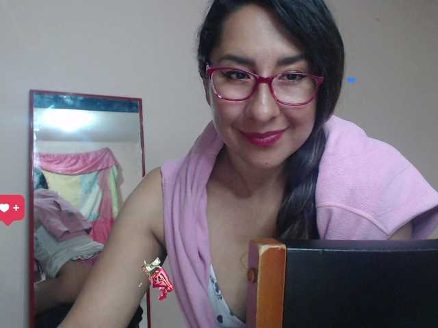 Live sex webcam photo for Malishka19 #272720670