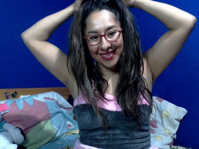 Live sex webcam photo for Malishka19 #273031585