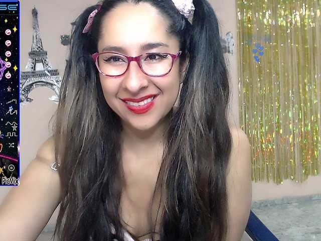 Live sex webcam photo for Malishka19 #273853775