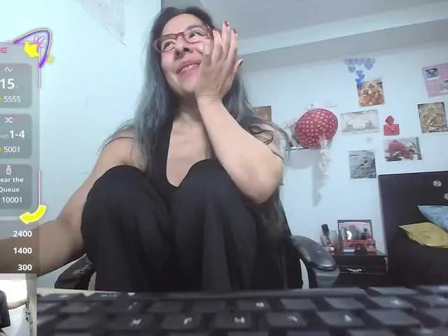 Live sex webcam photo for Malishka19 #291000977