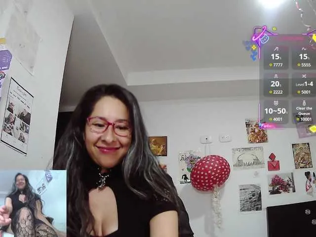 Live sex webcam photo for Malishka19 #291075559