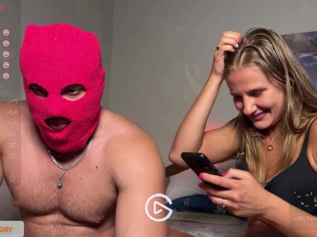 Live sex webcam photo for Mallory777 #276448458