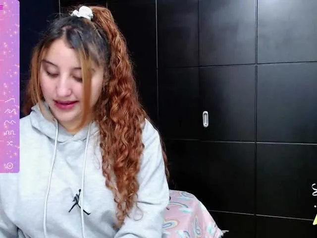 Live sex webcam photo for Mallybear #276121543