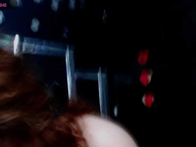 Live sex webcam photo for Mallybear #276191559