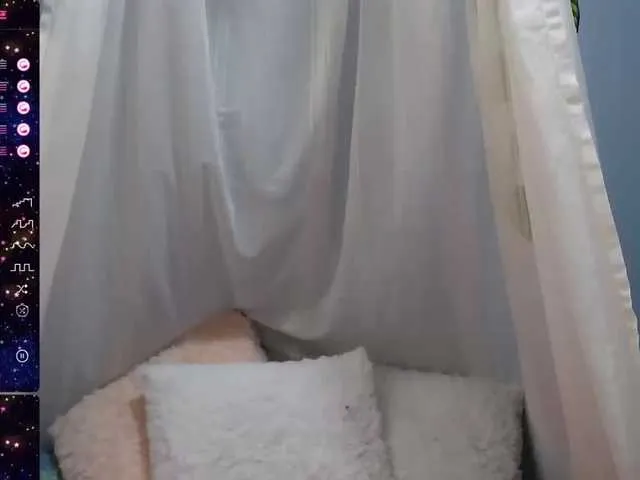 Live sex webcam photo for Mallybear #276313066