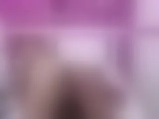 Live sex webcam photo for MaluHorny #189534707