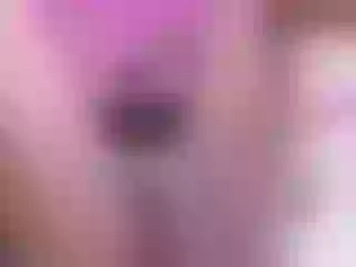 Live sex webcam photo for MaluHorny #198595830
