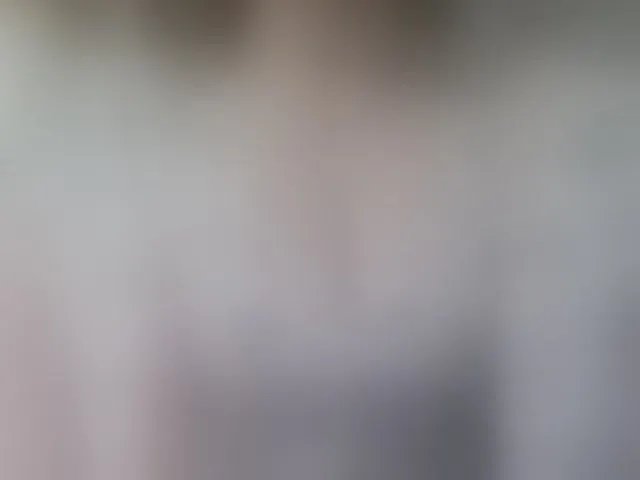 Live sex webcam photo for Malvina11 #293582975