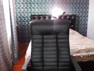 Live sex webcam photo for MalvinaGirl #158838244