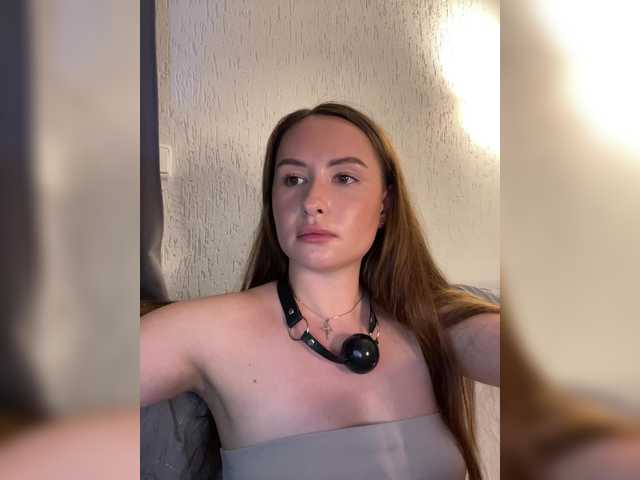 Live sex webcam photo for Malyshki-pod-vino #290953821