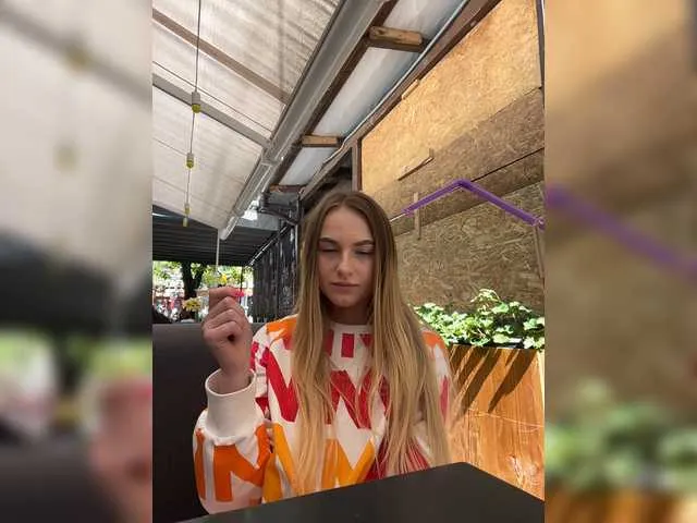 Live sex webcam photo for Mammis #273345234