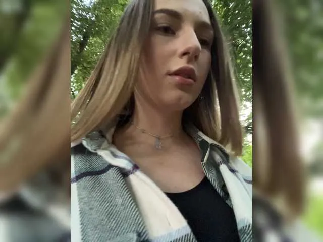 Live sex webcam photo for Mammis #274022370