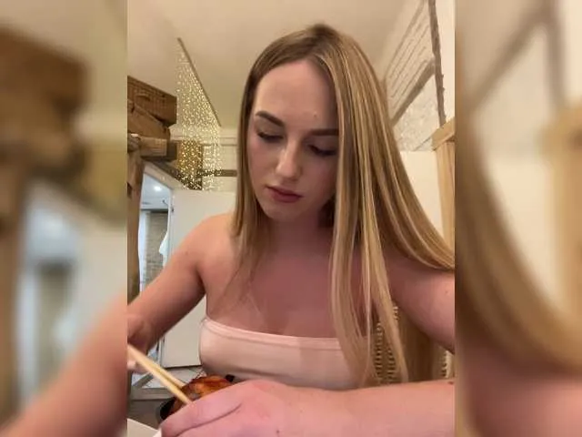 Live sex webcam photo for Mammis #274149386