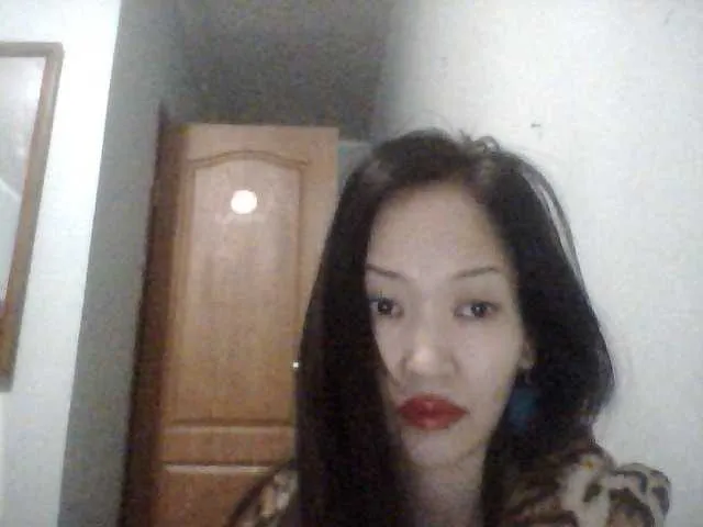 Live sex webcam photo for Manamy #271685810