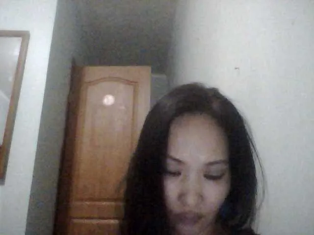 Live sex webcam photo for Manamy #271780696