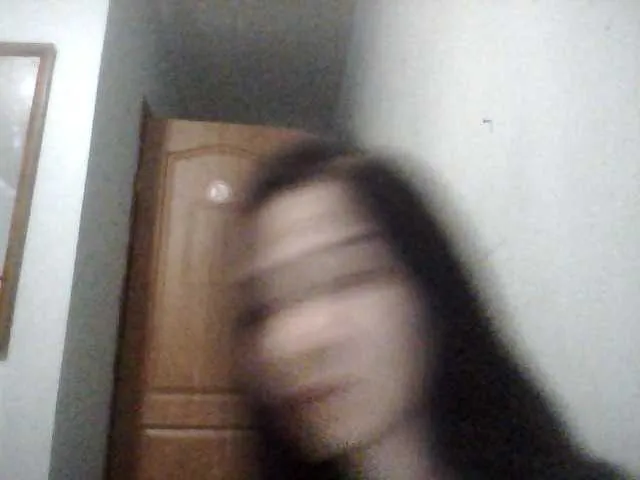Live sex webcam photo for Manamy #271982376