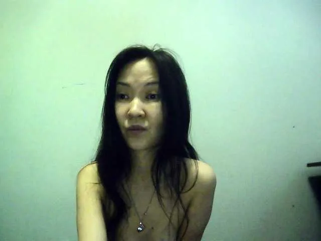 Live sex webcam photo for Manamy #272252823